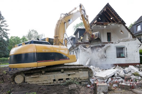 Home Demolition Service in Simi Valley