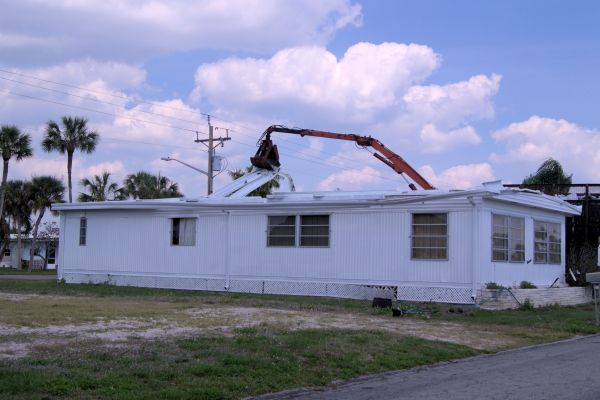 Mobile Home Demolition in Simi Valley